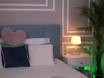 enjoyableemma from Chaturbate is Freechat