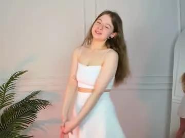 eve___lin from Chaturbate