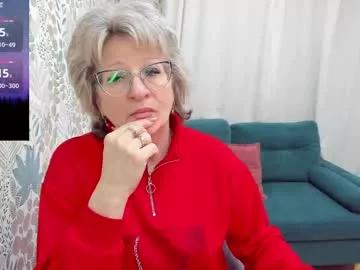 evelynblissful from Chaturbate
