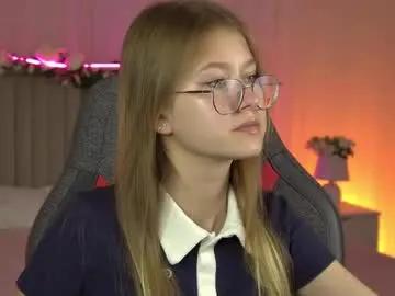 Evemundie from Chaturbate