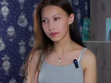 fallingflower from Chaturbate
