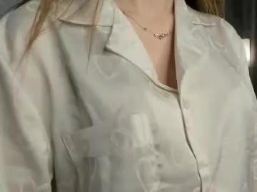 Gemmaburtt from Chaturbate