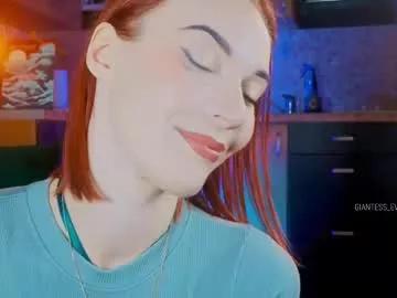 giantess_eva from Chaturbate is Freechat