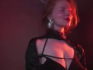 Ginger_hugs from Chaturbate