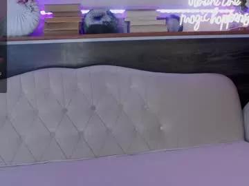 ginger_pie from Chaturbate