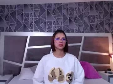 hannah_blom from Chaturbate