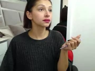 hannah_blom from Chaturbate
