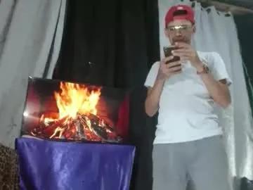 hidden_hairypigass from Chaturbate is Freechat