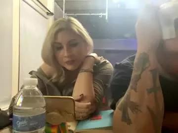 highpaidh00ker from Chaturbate