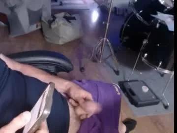 highpaidh00ker from Chaturbate