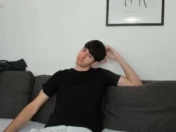 hotflirtyfella from Chaturbate is Freechat