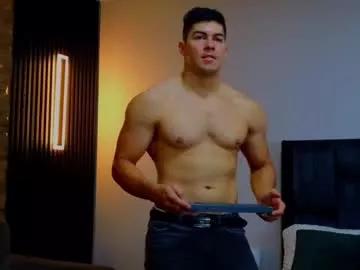 hotfuckers4uu from Chaturbate