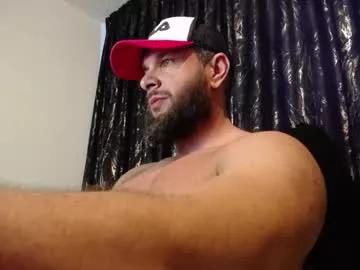 hotterlrg from Chaturbate