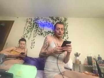 hottiefrmhell97 from Chaturbate