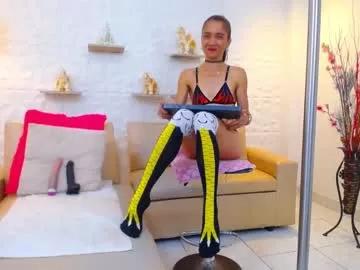 hurrem_red from Chaturbate