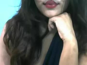 indiananu23 from Chaturbate