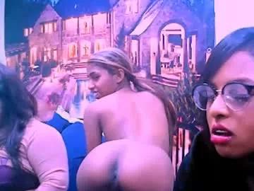 indiankatty from Chaturbate