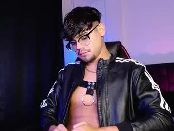 isaac_saenz from Chaturbate is Freechat