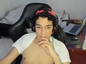 isidroglasc from Chaturbate