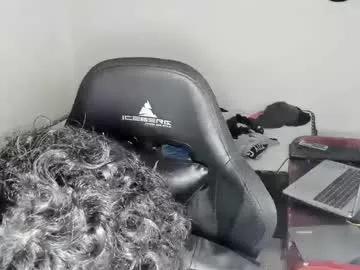isidroglasc from Chaturbate