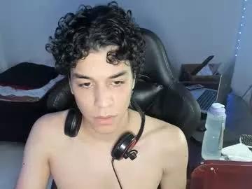 isidroglasc from Chaturbate