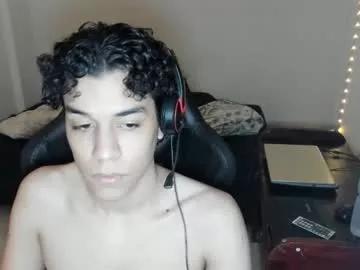 isidroglasc from Chaturbate