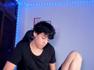 isidroglasc from Chaturbate