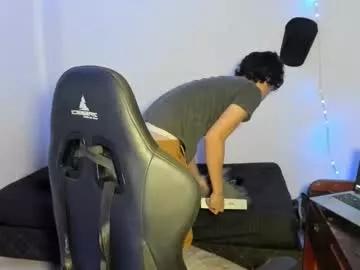 isidroglasc from Chaturbate