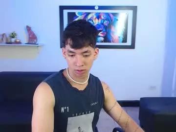 issaac8 from Chaturbate