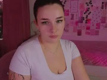 iwi_wi_wi on Chaturbate 