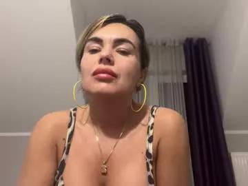 jenny_play1 from Chaturbate
