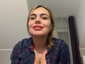 jenny_play1 from Chaturbate