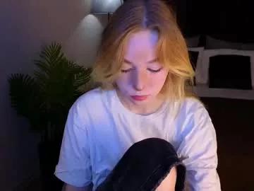 just_mia_ from Chaturbate is Freechat