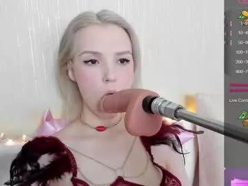kaya_devis from Chaturbate