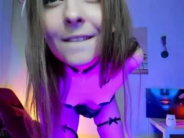 kika_meow from Chaturbate