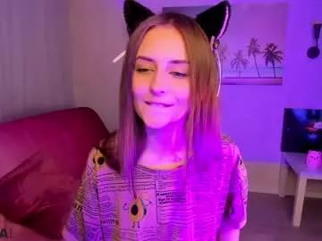 kika_meow from Chaturbate