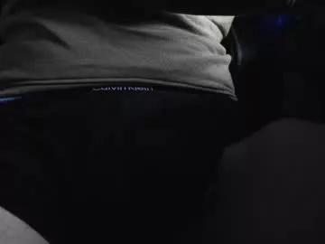 kikifollen from Chaturbate