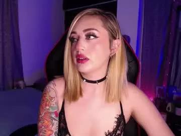 kinkydoll_ from Chaturbate
