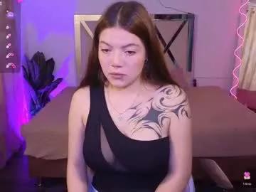 kissi_tay from Chaturbate