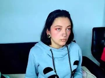 kitty_ravee from Chaturbate is Freechat