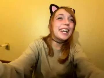 kittyme0ws from Chaturbate
