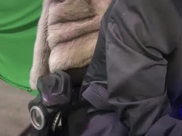 Korruptedbymewmew from Chaturbate