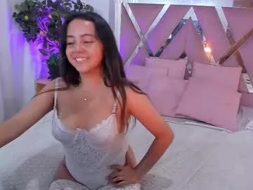 laraa_tay from Chaturbate