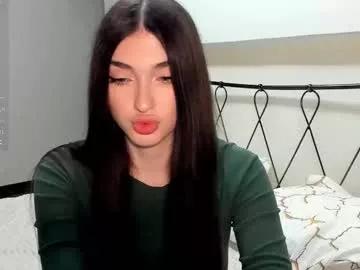 leila_4ever from Chaturbate