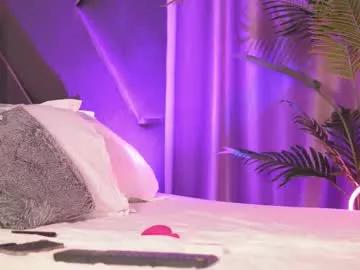 lila_hottie_rosie from Chaturbate