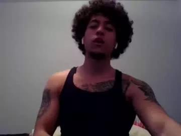 lilchavez1017 from Chaturbate