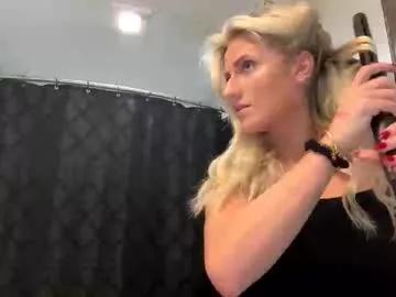 lilnaughtyblonde from Chaturbate is Freechat