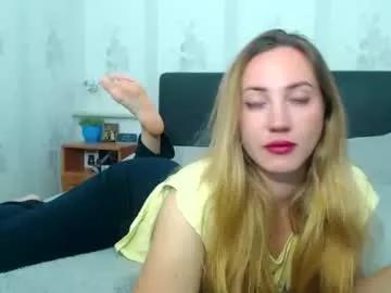 lilu_cute25 from Chaturbate