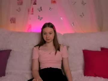 lily_barbie_ from Chaturbate