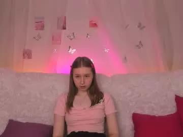 lily_barbie_ from Chaturbate